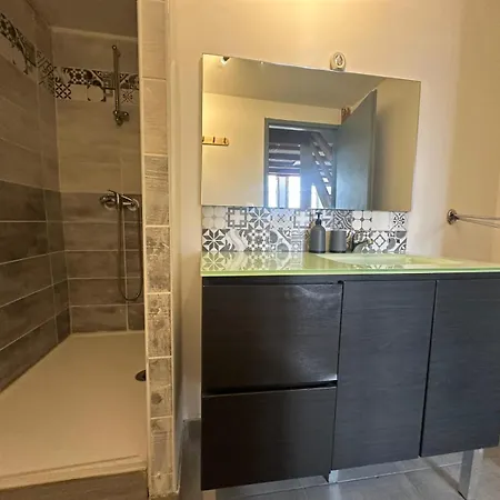 Appartamento Appartement T3 climatisé proche centre-ville NARBONNE